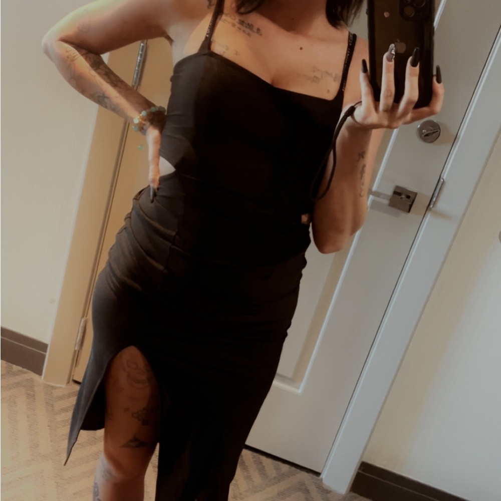 Elegant Black Dress